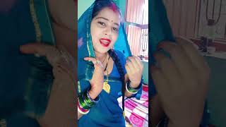 kya h pyar batao na dil ka chain🥰🥰💞💞youtubeshortssong shortvideo [upl. by Nirtak]