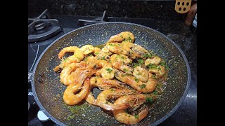 DELICIOSOS LANGOSTINOS AL AJILLO [upl. by Eugenie411]