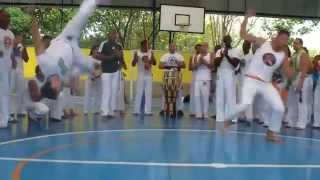 Capoeira Herança de Zumbi  1ª Troca de cordas Alunos Avançados 23112014 [upl. by Doig882]