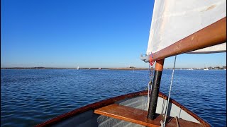 Lugsail dinghy in the Creeks [upl. by Denie]