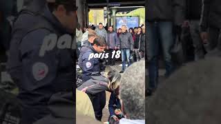 Paris 18ème  La vie quotidienne des policiers confrontés aux vendeurs à la sauvette [upl. by Ragse871]