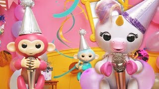 The Fingerlings Show  Party Time With Your Favorite Fingerlings Toys  Toy Play for Kids [upl. by Perpetua910]