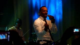 Craig David  Whats Your Flava Live  Le Bataclan Paris 2013 HD [upl. by Rosabelle]