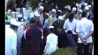 EMOTIONAL Janazah Funeral Of Sheikh Ahmed Deedat [upl. by Namor890]