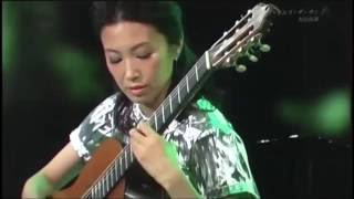 Kaori Muraji  村治佳織  Here Comes The Sun  Blackbird  The Beatles [upl. by Baggs]