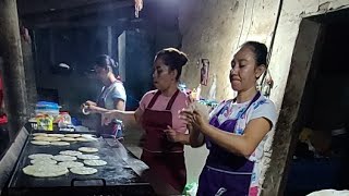 EN VIVO HACIENDO PUPUSAS SALVADOREÑAS 🇸🇻❤😋 [upl. by Alderman]