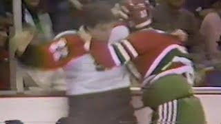 Brendan Shanahan vs Rick Tocchet Dec 6 1987 [upl. by Orimlede]