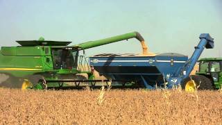 John Deere 9770 STS Combine on 1092011 [upl. by Strong314]