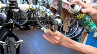 MOTOREX  EASY CLEAN  GREASE SPRAY  REVIVING A DEAD BICYCLE SHIFTER [upl. by Bounds]