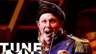 Master Of The House Matt Lucas  Les Misérables in Concert The 25th Anniversary  TUNE [upl. by Dinin]