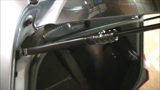 BMW E87 Auto boot opening [upl. by Lordan]