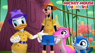 Mickey Mouse Funhouse S02E18 Dino See Dino Do  Disney Junior  Review [upl. by Ahsropal858]