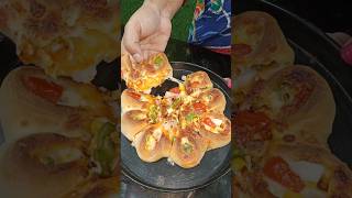 Best Flower Pizza Recipe 🍕 Veg Cheese Pizza recipe shorts trending [upl. by Cyndy]