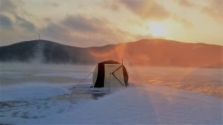 Палатка Снегирь 3Т лонг в штормовой ветер Казахстан оз Щучье 2016 год [upl. by Yovonnda]