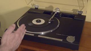 Pioneer PLL1000 Linear Tracking Turntable [upl. by Nowujalo152]