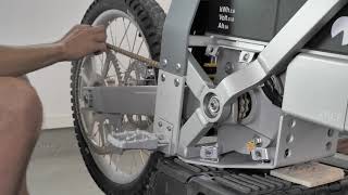 How to change the front sprocket [upl. by Arriaet]