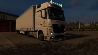 ETS2 MB Actros MP4 4x2 low deck  Trailer [upl. by Anaes]