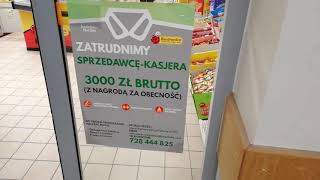 Biedronka szuka pracowników Pensja na start 3000 zł premia za obecność czyli nie choruj w pracy [upl. by Lezley]