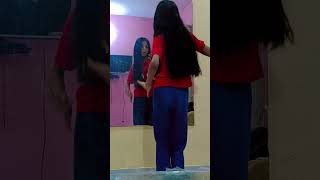 Pallu latke re maro pallu latkesubscribers dance song like trending [upl. by Ynamreg823]