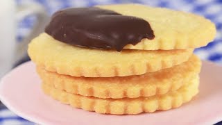 Shortbread Cookies Recipe Demonstration  Joyofbakingcom [upl. by Nnairret]