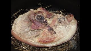 Recette de rouelle de porc au foin en cocotte lutée [upl. by Massey]