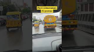 Pallikaranai flyover lPeople parked cars on Velachery flyover today due to heavy rainfall in Chennai [upl. by Eiger617]