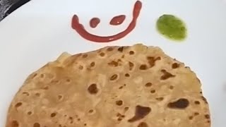 Aloo VS ParathaAloo Ka Paratha aloorecipe paratha alooparatha food foodlover foryou shorts [upl. by Airretnahs]