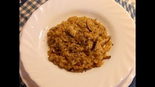 Risotto ai funghi porcini secchi e zafferanoPrimo piatto risottoVeloce ed economico [upl. by Lemcke3]