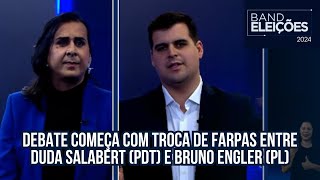 DEBATE COMEÇA COM TROCA DE FARPAS ENTRE DUDA SALABERT PDT E BRUNO ENGLER PL [upl. by Fidelis]