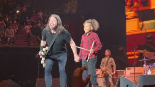 Foo Fighters quotEverlongquot w 11YearOld Nandi Bushell The Forum Los Angeles 82621 [upl. by Gertie]