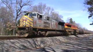 NS 101 Overflow Manifest KCS Lash Up Lead SD70ACe in Run 8 by the MP 371 4 2 18 18 [upl. by Trout]