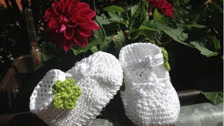 Escarpínes de bebe con correa en crochet  Instrucción zapatitos de BerlinCrochet  Parte4 Adorno [upl. by Oiziruam]