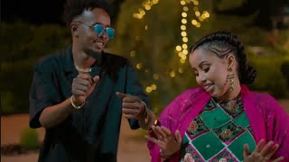 ABDIKARIM ALI SHAAH feat NAJMA NASHAAD  EEG EEG SIDAAN U QABOOBO  NEW MUSIC OFFICIAL MUSIC VIDEO [upl. by Jacob370]