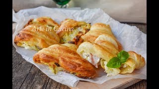 SFOGLIATELLE SALATE VELOCI ripiene con zucchine e formaggio [upl. by Ratib]