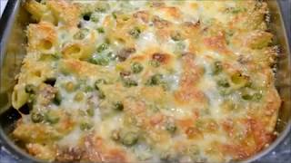 Pasta al forno con piselli e salsiccia [upl. by Alexei254]