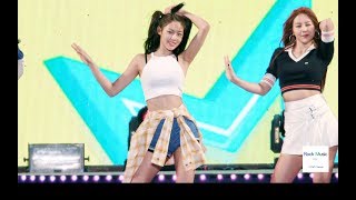 설현 빙글뱅글 Seolhyun Bingle Bangle AOA 4K 60P RAW 직캠180706 [upl. by Sorenson]