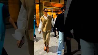 Is Deepika Padukone Baby Bump Fake  Deepika Padukone Is Not Pregnent bollywoodnews bollywood [upl. by Rosamund222]