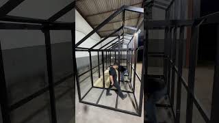 Instalando o assoalho na Kabana cabana tinyhouse steelframe chales aframe aframehouse [upl. by Ecar]