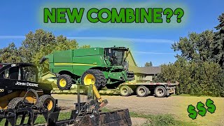 A New John Deere Combine on the Farm [upl. by Riplex]