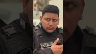 Abordado e calmo  paródia Léo santana posturado e calmo capitão pitomba policia memes musica [upl. by Nealey]