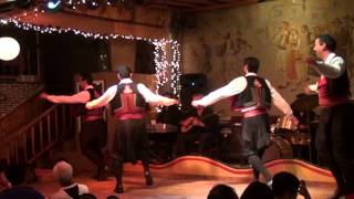 GREEK folklore showat Taverna Neos Rigas Athens Plaka area [upl. by Saxet]