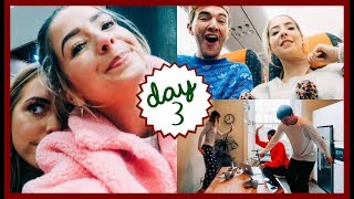 THIS CANT BE NORMAL  VLOGMAS [upl. by Bollen]