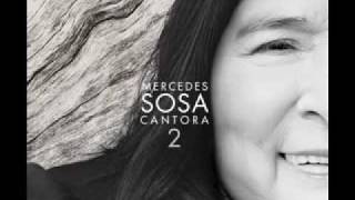 Mercedes Sosa Cantora 2  Misionera con Luiz Carlos Borges [upl. by Finny282]