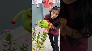 Butterfly🦋 or🐛 flower 🌷 dost hai🤣🥹🥲shortsvideo [upl. by Barnie]