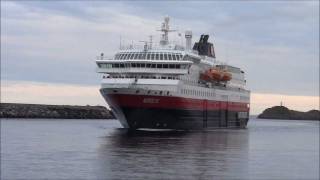 Hurtigruten  Nordlys  Svolvær [upl. by Keriann]