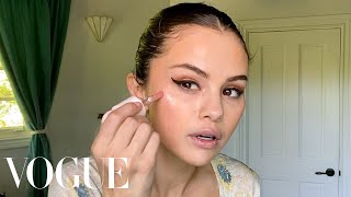 Selena Gomezs Guide to the Perfect Cat Eye  Beauty Secrets  Vogue [upl. by Zins285]