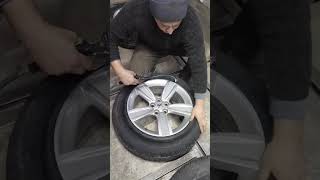 tires wheel rims tire fitting life hack [upl. by Jilli588]