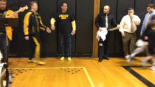 Henninger Basketball Team gets musical greeting [upl. by Verney]