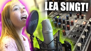 LEA macht das neue MUSIKVIDEO [upl. by Enelez692]