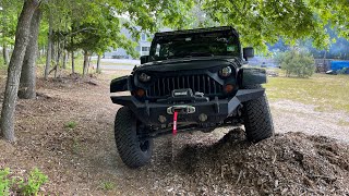 Jeep Wrangler JKJKU Rough Country front sway bar disconnect install and demonstration [upl. by Linus797]